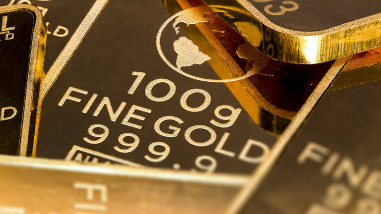 ทองคำโลก ปิดร่วงหลุดระดับ 3,007 ดอลลาร์ นักลงทุนขายทำกำไรต่อเนื่อง เงินดอลลาร์สหรัฐแข็งค่าในรอบ 2 สัปดาห์ติดต่อกัน