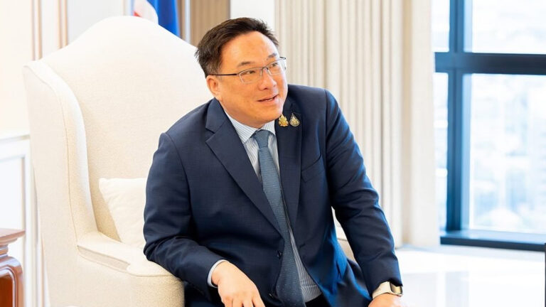 'จุลพันธ์' เผยคลังเล็งทบทวน จีดีพี ไทยปีนี้ หลังเวิลด์แบงก์หั่นเหลือ 1.6% ต้องรอดูผลกระทบนโยบาย ภาษี สหรัฐฯ 