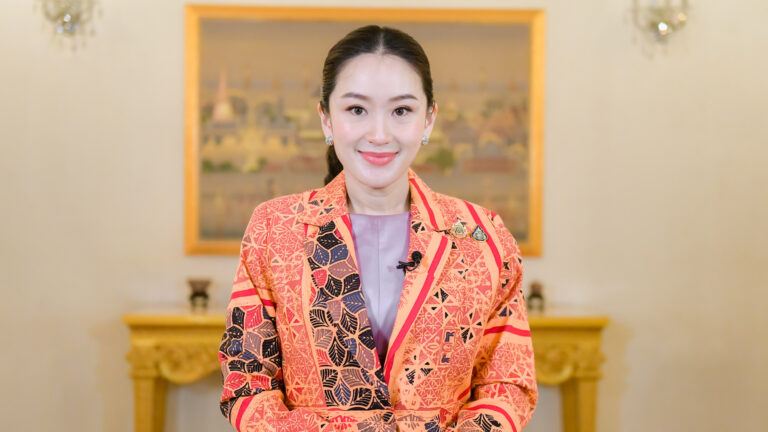 นายกฯ ยันรัฐบาลมีแผน กระตุ้น เศรษฐกิจ เร่งลงทุนภาครัฐขนาดใหญ่เต็มที่ ชี้เวิลด์แบงก์หั่นจีดีพีไม่ใช่เฉพาะไทย เป็นวิกฤตทั่วโลก
