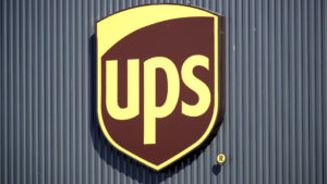 ยูพีเอส (UPS) ปลดพนักงาน ครั้งใหญ่ 20,000 คน ปิดคลังสินค้ารวม 73 แห่ง รวมปลดพนักงาน 2 ปีติดกันมากถึง 32,000 คน เศรษฐกิจสหรัฐไม่แน่นอนสูง คาดการณ์ยากลำบาก