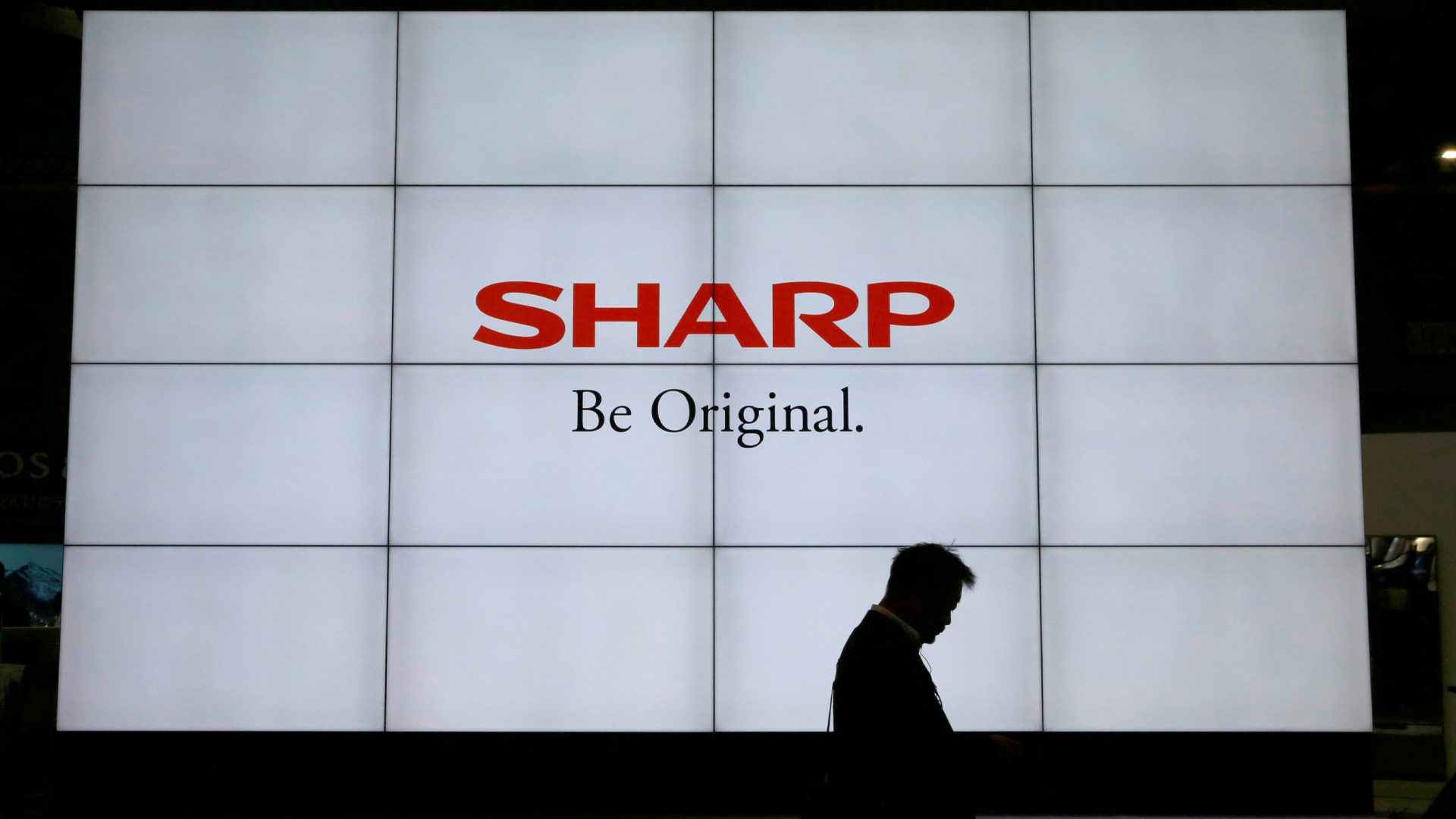 ชาร์ป (Sharp) ปิดตำนานเจ้าเทคโนโลยี จอแอลซีดี ตัดใจขายโรงงานผลิตจอแอลซีดี (LCD) ในญี่ปุ่นให้ฟ็อกซ์คอนน์ของไต้หวัน ทีวีจีนตีและยึดตลาดทีวีในญี่ปุ่นเรียบร้อย