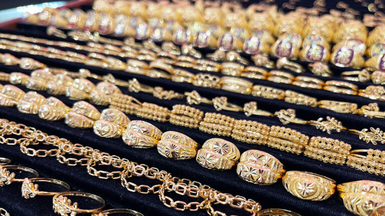 ราคา ทองคำ ในไทยวันนี้ปิดขึ้นนิดหน่อย +50 บาท ทองแท่งขาย 51,450 บาท รูปพรรณ 52,250 บาท 