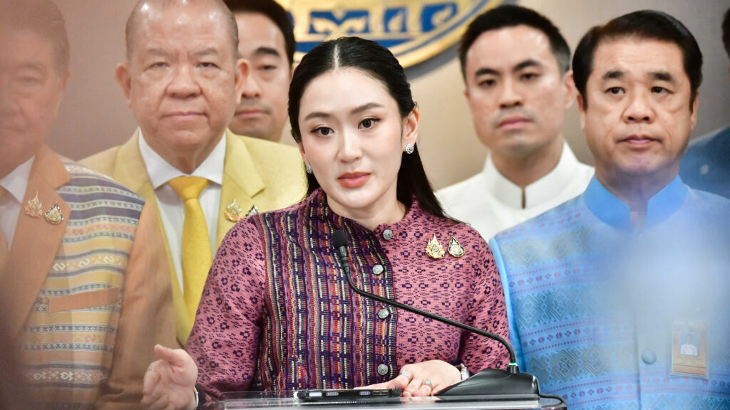 นายกฯ สั่งเข้มงวด สินค้านำเข้า สกัดลักลอบนำเข้าปูน-เหล็ก ไม่ได้มาตรฐาน ปราบสวมสิทธิ ม.อ.ก. ปลอม เน้นหนักตามแนวชายแดน 