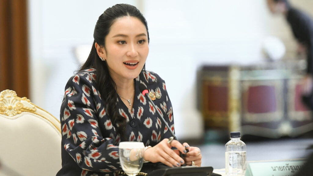 นายก ฯ ยังเข้าทำเนียบฯ ท่ามกลางแรงกดดันหลายด้าน ปมคลิปเสียงยกหูคุย ' ฮุนเซน ' ด้านพรรคร่วมรัฐบาลนัดถกด่วนวันนี้ กำหนดท่าทีทางการเมือง 