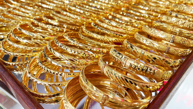 ราคา ทองคำในไทย ปิดสิ้นวัน +250 บาท ทองแท่งขาย 52,000 บาท รูปพรรณ 52,800 บาท 