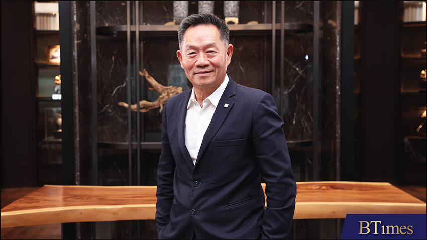 คุณมนัส เจียรวนนท์ – ประธานคณะผู้บริหาร บริษัท เจียไต๋ จำกัด