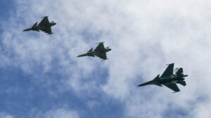 กองทัพอากาศส่งเครื่องบินรบ F-16 คู่กริพเพน ทำลาย 2 จุดยิงขีปนาวุธวิถีโค้งระยะไกลของ กัมพูชา สำเร็จ