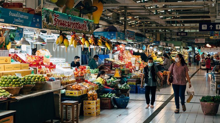ดัชนี ความเชื่อมั่นของผู้บริโภค ทรุดต่อเนื่องเป็นเดือนที่ 5 ต่ำสุดในรอบ 28 เดือนนับตั้งแต่เดือนมีนาคม 2566 กังวลเสถียรภาพการเมืองไทย-สงครามการค้าฉุด