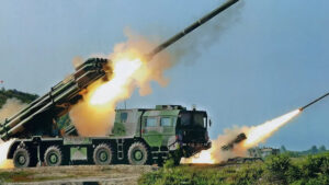 เสธ.เบิร์ดชี้กัมพูชาโชว์ภาพขู่เคลื่อน ขีปนาวุธ PHL-03 ยิงไกล 130 กม. ถือเป็นภัยคุกคาม ไทยพร้อมใช้การทำลายทางลึกถือว่าเหมาะสม กองทัพภาค 2 เตือนกัมพูชาอาจยิงอาวุธวิถีโค้งไกล หลังยึดภูมะเขือคืนได้ ขอประชาชนติดตามข่าวใกล้ชิด หวั่นกัมพูชายิงขีปนาวุธระยะไกล