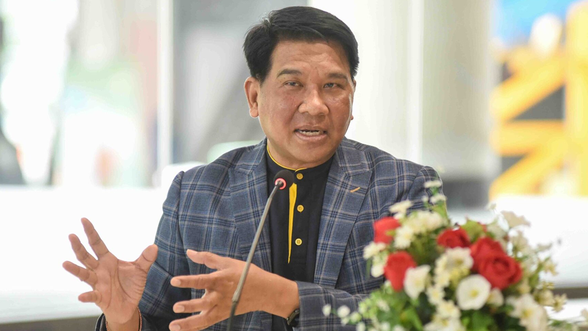 นักเศรษฐศาสตร์ มองผู้ว่า ธปท.คนใหม่ ผ่านประสบการณ์หลายวงการใช้นโยบายผ่อนคลายมากขึ้น เข้าใจระบบธนาคารของรัฐ-พาณิชย์ หนุนมุมมองเชิงบวกต่อตลาดหุ้นไทย
