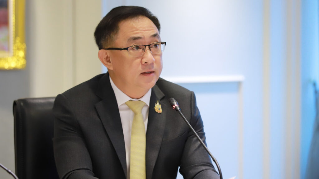 สนค. เผย ดัชนีความเชื่อมั่นผู้บริโภค มิ.ย. 68 ถูกฉุดร่วง จากปัจจัยกระทบภาษีสหรัฐฯ ขัดแย้งตะวันออกกลาง ปัญหาไทย-กัมพูชา นัท่องเที่ยวลด สินค้าเกษตรราคาลง หนี้พุ่ง