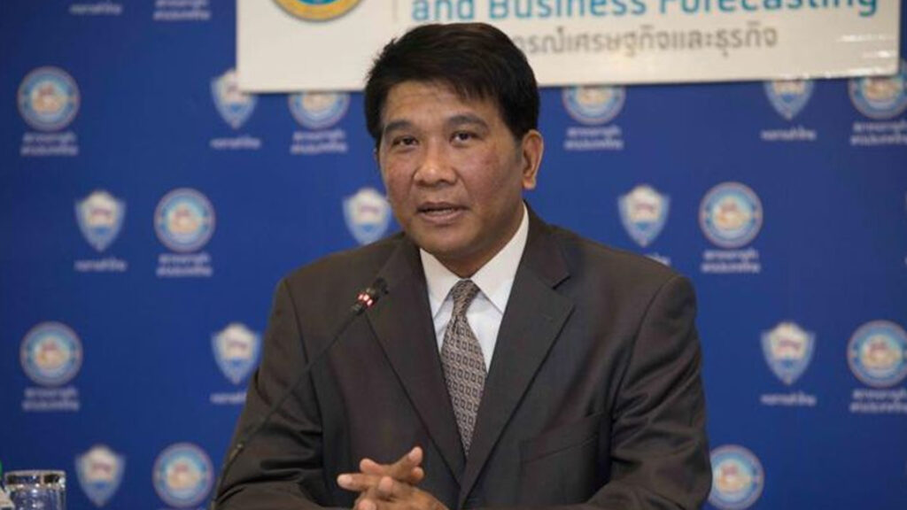 ม.หอการค้า ฯ ประเมินภาษี 36% กระทบภาคอุตสาหกรรมการผลิต ปลดคนงานฉุดเศรษฐกิจไทยโตไม่ถึง 1% แนะเยียวยาผู้ประกอบการกระตุ้นเศรษฐกิจเพิ่มอีก