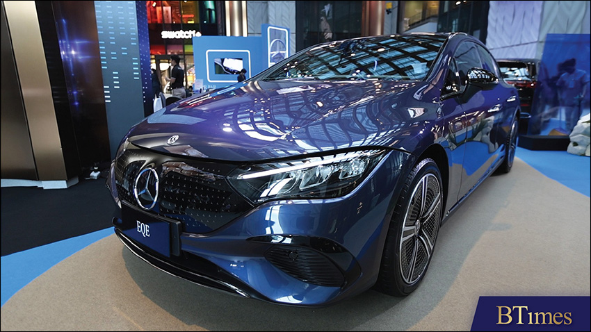 Mercedes-Benz EQE 300 งาน “DEFINING ELECTRIC: Reimagine Intelligence.” ตั้งแต่วันนี้ – 17 สิงหาคม 2568 ณ ชั้น G อาคาร The Storeys โครงการวัน แบงค็อก (One Bangkok)
