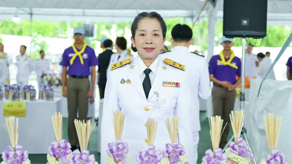 ครม .อนุมัติตั้ง 'อุดมพร เอกเอี่ยม' เป็น ผอ.สำนักงานพระพุทธศาสนาคนใหม่แทน ผอ.ที่เกษียณอายุราชการและปรับขึ้นเงินประจำตำแหน่งจาก 14,500 เป็น 21,000 บาท