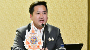 ครม.ไฟเขียวกรอบวงเงินงบประมาณ 61,697 ล้าน ออก 3 โครงการพยุงราคาข้าวนาปี 2568/69 สินเชื่อชะลอการขายข้าว รวบรวมข้าว ชดเชยดอกเบี้ยให้ผู้ประกอบการค้าข้าว