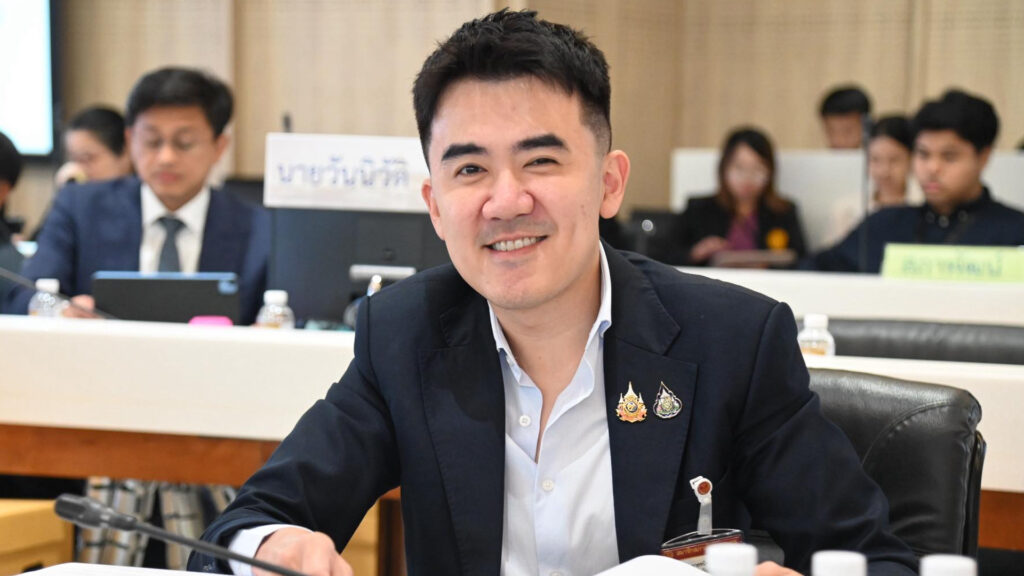 ครม. อนุมัติงบกลาง 1,700 ล้านบาท แบ่งงบช่วยสองส่วน เยียวยาประชาชนพื้นที่ชายแดนไทย-กัมพูชาใน 7 จังหวัด เยียวยา สร้างหลุมหลบภัย หอกระจายข่าว