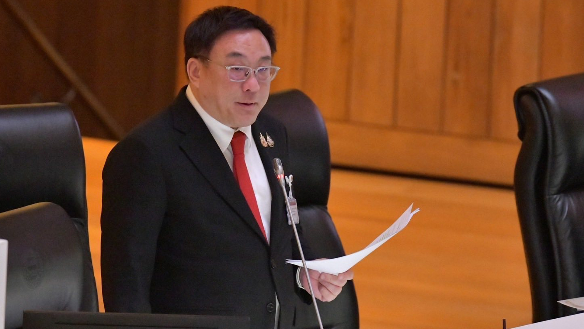 “จุลพันธ์” เผยรัฐบาลเตรียมมาตรการกระตุ้นการบริโภค กำลังซื้อ เศรษฐกิจ ปลายปี 68 เข็นจีดีพีทั้งปีเกิน 2% เล็งคลอดมาตรการได้ไตรมาส 4