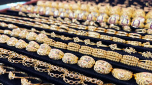 ทองคำไทย เปิดตลาดวันแม่ลง 50 บาท ฉุดต่ำสุดใน 11 วัน วัน ทองแท่งแตะ 51,500 ราคาทองคำไทยจากต้นปีนี้พุ่งกว่า 21%
