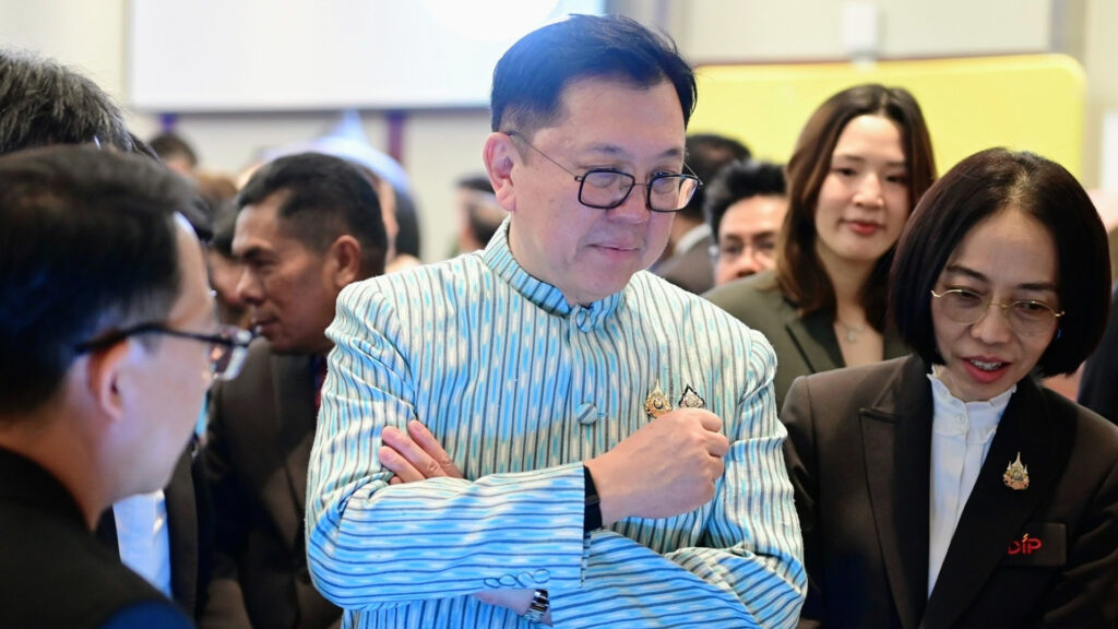 พาณิชย์ แจงดีลภาษีสหรัฐ 19% กรอบการนำเข้าเนื้อหมู จะมีการพิจารณาในรายละเอียด ยันปริมาณไม่มาก หลังสมาคมหมูค้านนำเข้าจากสหรัฐฯ