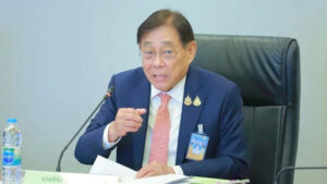 "พิชัย" ยังหวัง เศรษฐกิจไทย โต 3-5% ถ้าไม่มีอุปสรรคเพิ่มเติม และอาจต้องใช้เวลา มองมาตรการภาษีของสหรัฐฯ เป็นโอกาสให้ผู้ประกอบการปรับตัว แข่งขันเพื่อนบ้าน