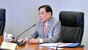 “พิชัย” ยอมรับห่วงทุกเรื่อง เชื่อประเทศเดินต่อได้ รัฐบาลใหม่เดินหน้าขับเคลื่อน เศรษฐกิจ ประเทศให้มั่นคง ชี้ความเชื่อมั่นการเงินการคลังเป็นสิ่งสำคัญต่อสายตาต่างชาติ