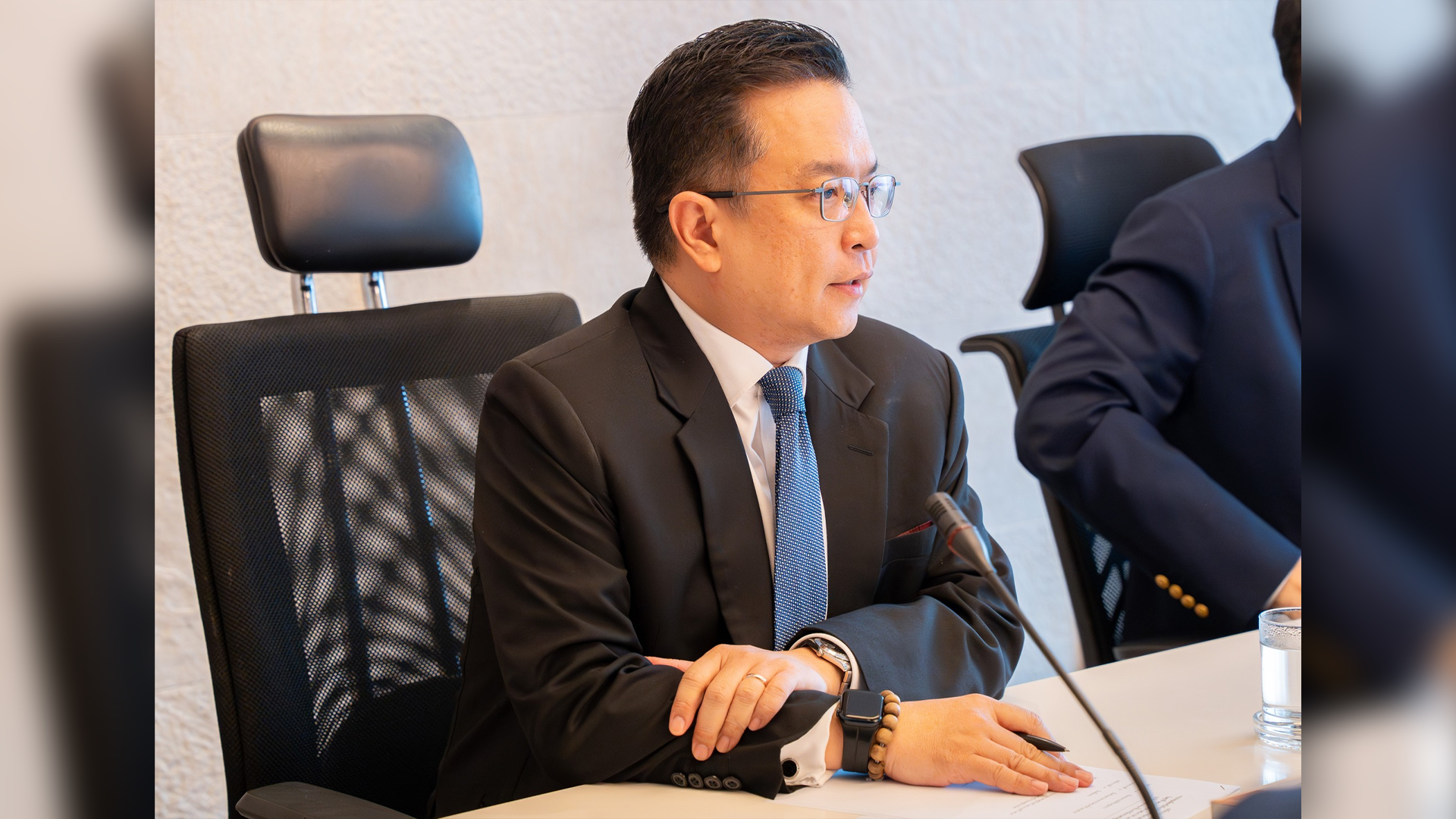 ‘ คนละครึ่ง พลัส ' 2 วันใช้จ่ายสะพัด 3 พันล้านบาท คลังคาดดันเม็ดเงินเข้าระบบ 8.8 หมื่นล้าน หนุนเศรษฐกิจไตรมาส 4 มีโอกาสโตได้เกิน 1%