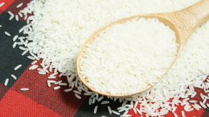 ราคาข้าวไทย ปี 68 หดตัวครั้งแรกในรอบ 4 ปี คาดทั้งปีติดลยถึง 10.9% จากแรงกดดันด้านผลผลิตที่พุ่งสูง อินเดียเร่งผลักดันส่งออกข้าวพุ่งกว่า 34.2% 