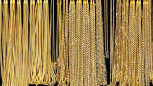 14.55 น. ราคา ทองคำ ไทยเข้าภาวะปรับฐานสมบูรณ์แบบ หรือร่วง -10% จากนิวไฮ (Correction) ทองแท่งแตะ 60,450 ดำดิ่งเหวลึก -10.04% เทียบจาก 17 ต.ค.ราคานิวไฮ 67,200 หรือ -6,750 บาท