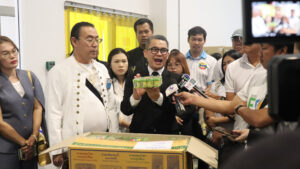 "หงส์ไทย" น้อมรับ ผลตรวจ อย. ประกาศจับมือ สทน.ใช้เทคโนโลยี "ฉายรังสีฆ่าเชื้อ" สร้างผลิตภัณฑ์สมุนไพรไทยปลอดภัย 100% ยกระดับมาตรฐานสู่ "Gold Standard" ของโลก