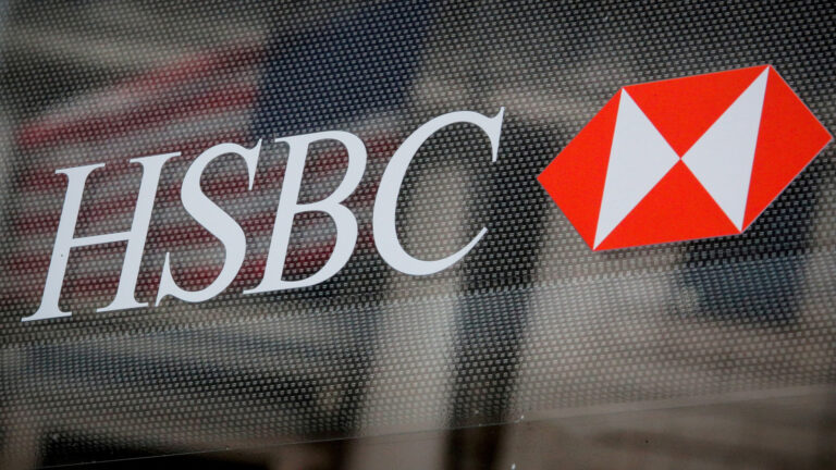 ธนาคารเอชเอสบีซี เพิ่มราคาเฉลี่ยทองคำโลกปี 68-69 เป็นครั้งที่ 3 ต่อเนื่อง รวมปรับขึ้นกว่า 50% ชี้ราคาเฉลี่ยปี 68 ขึ้นเป็น 3,355 ดอลลาร์ และปี 69 เฉลี่ยสูงขึ้นเฉียด 4,000 ดอลลาร์