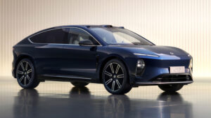 กลุ่มธนบุรี ต่อยอดธุรกิจยานยนต์ด้วยรถอีวีแบรนด์ NIO ในไทย พร้อมความร่วมมือเชิงกลยุทธ์ระดับโลกทั้งแบรนด์ Mercedes-Benz และ GEELY