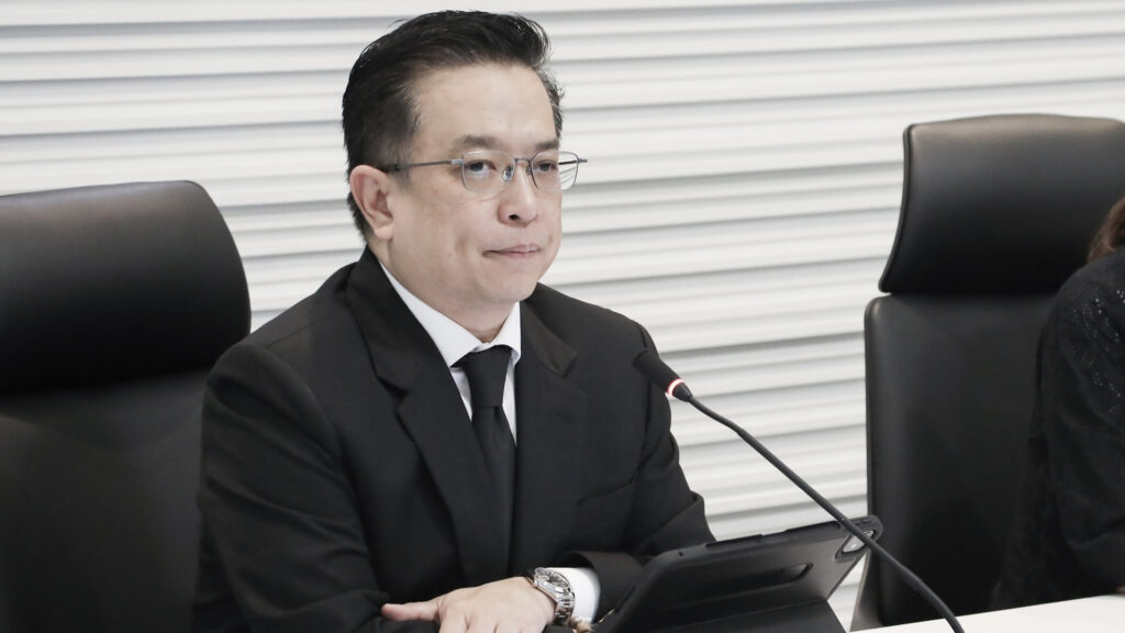 คนละครึ่งพลัส ยอดใช้จ่าย 3.5 หมื่นล้าน รัฐร่วมจ่ายจำนวน 17,695 ล้าน ประชาชน 18,161 ล้านบาท ล่าสุด มีผู้ใช้สิทธิ์เต็มวงเงินแล้ว 6.2 แสนราย