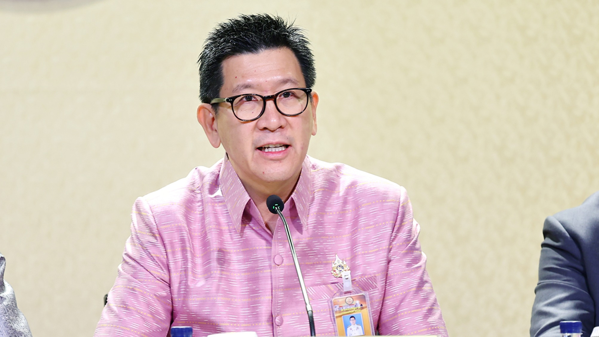 คลัง เผย ลูก หนี้ รายย่อยเผชิญภาระหนี้สูง ผ่อนชำระไม่ไหว เกิดNPLs ย้ำเร่งแก้หนี้ ผ่านกลไก AMC 4.76 ล้านบัญชี กว่า 122,000 ล้านบาท