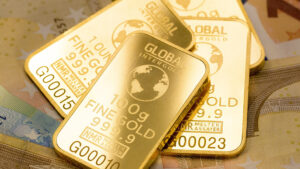 ตลาดทองคำโลก ปิดสูงสุดในเกือบ 3 สัปดาห์ ขึ้นเหนือ 4,120 ดอลลาร์ สภาพเศรษฐกิจสหรัฐชะลอตัว กดดันแนวโน้มแบงก์ชาติสหรัฐลดดอกเบี้ยอีกในธันวาคม