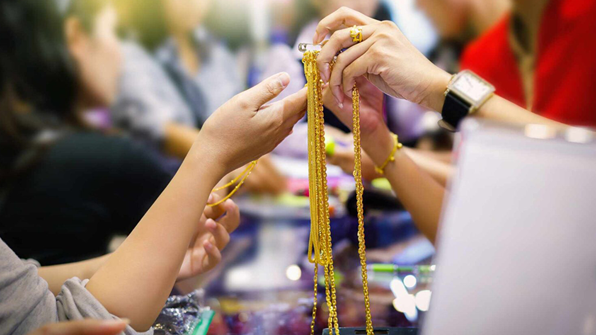 ทองคำ ในไทยปิดสิ้นย่อลงเบาๆ -50 บาท ทองแท่งขาย 62,750 บาท รูปพรรณ 63,550 บาท