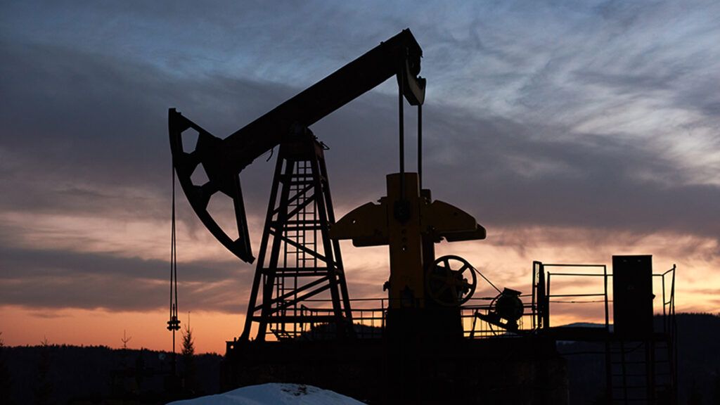 ราคา น้ำมันดิบโลก ถูกนาน 2 ปีติด ธนาคารเจพีมอร์แกนชี้ราคาเฉลี่ยปี 2027 เหลือบาร์เรล 53 ดอลลาร์ มองราคาเฉลี่ยต่ำกว่า 60 ดอลลาร์ถึง 2 ปีติดกัน