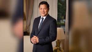 ผู้ว่าแบงก์ชาติ ชี้เงินบาทอ่อนค่ากว่านี้ได้ หวังสะท้อนพื้นฐานศก.ไทยแท้จริง ยืนยันแบงก์ชาติลดดอกเบี้ยลงได้อีก ต้นปีนี้มาบาทแข็ง 5% มากอันดับ 2 ของเอเชีย