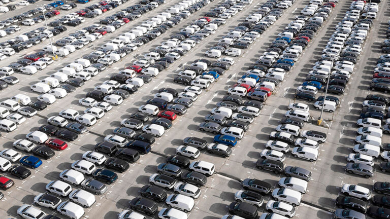 รายได้รวมทั้ง 7 ค่ายรถยนต์ญี่ปุ่น วูบหายกว่า 3 แสนล้าน เลวร้ายสุดตั้งแต่วิกฤตโรคโควิด-19 เงินเยนแข็งจัดฉุดกำไรรวมทั้ง 7 ยี่ห้อรถญี่ปุ่นวูบหายต่ำกว่า 4 แสนล้านบาท เซ่นพิษภาษีทรัมป์