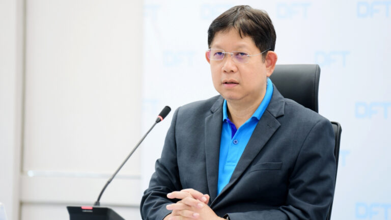 สคบ. เตือนประชาชนเพิ่มความระวังซื้อสินค้าออนไลน์ เปิดช่องมิจฉาชีพ ตั้งแต่สั่งซื้อแล้วไม่ส่ง ได้ของไม่ตรงปก หลังพบแนวโน้มการร้องทุกข์จากผู้บริโภคพุ่ง