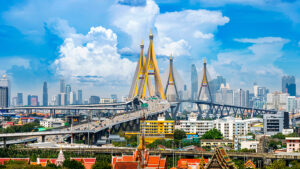 สภาพัฒน์ แถลงศก.ไทยไตรมาส 3 ปี 68 โตแค่ 1.2% เทียบช่วงเดียวกันในปี 67 โตต่ำสุดในรอบ 4 ปี งบลงทุนรัฐบาลติดลบครั้งแรกใน 5 ไตรมาส คนไทยชะลอซื้อสินค้า เศรษฐกิจไทยไตรมาสแรกโตต่ำสุดใน 6 ชาติชั้นนำอาเซียน