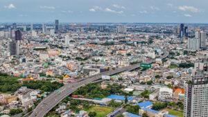 ไอเอ็มเอฟ ฟันธงศก.ไทยเจอความไม่แน่นอนและเสี่ยงด้านลบ ครึ่งปีแรกโต 3% แต่มองทั้งปีวูบเหลือแค่ 2.1% หดหายเกือบ 1% ตอกย้ำปี 69 ไทยโตแค่ 1.6%