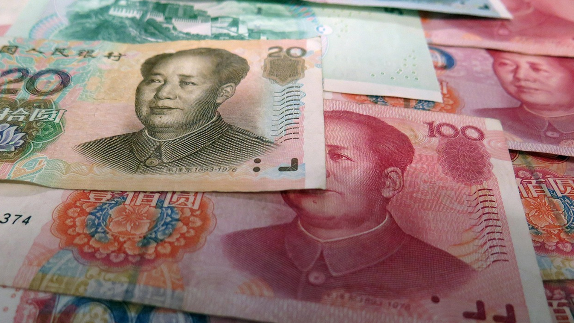 หนี้ เน่ายันหนี้เสียอสังหาฯในจีนบานเบอะ ธนาคารในจีนตัดหนี้เสียปีกว่า 13 ล้านล้านบาท รวม 5 ปีติดกันหนี้เสียจีนกระฉูดเกือบ 70 ล้านล้านบาท ธนาคารในจีนกว่า 20 แห่งทั้งใหญ่และเล็กแห่ขายบ้าน-ออฟฟิศมาค้ำขอเงินกู้พุ่ง 7 หมื่นรายการ มากกว่ายอดขายบ้านใหม่ทั้งปีผ่านไป