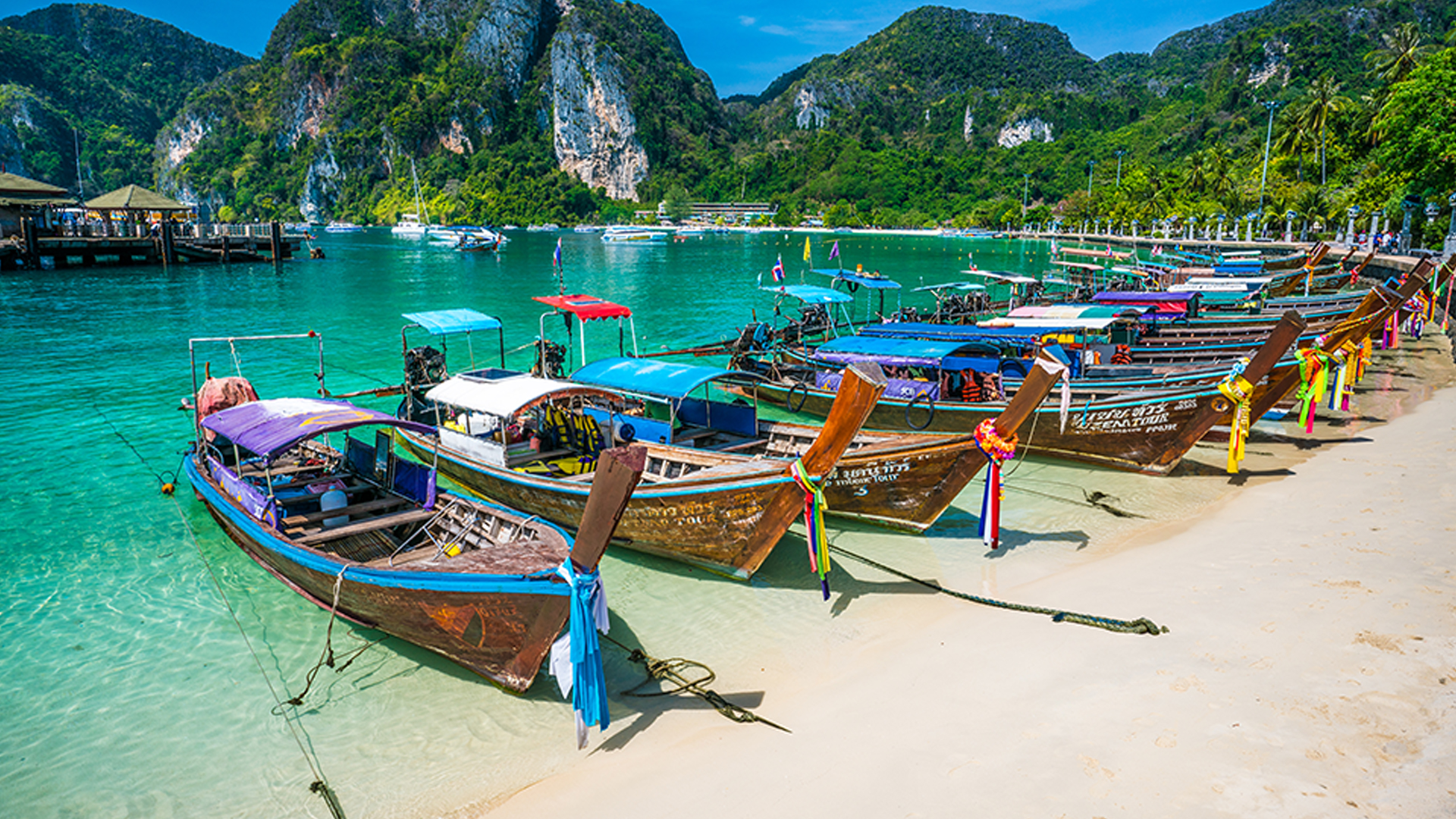 เศรษฐกิจไทย ขาดภาคอุตสาหกรรมไม่ได้ ภาคบริการท่องเที่ยวให้มูลค่าทางเศรษฐกิจต่ำเทียบกับอุตสาหกรรม