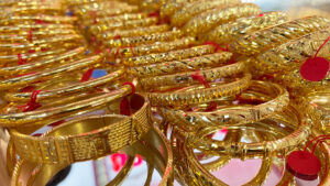 ทองคำ ใน ไทย ปิดจบวัน +550 บาท ทองแท่งขาย 65,050 บาท รูปพรรณ 65,850 บาท