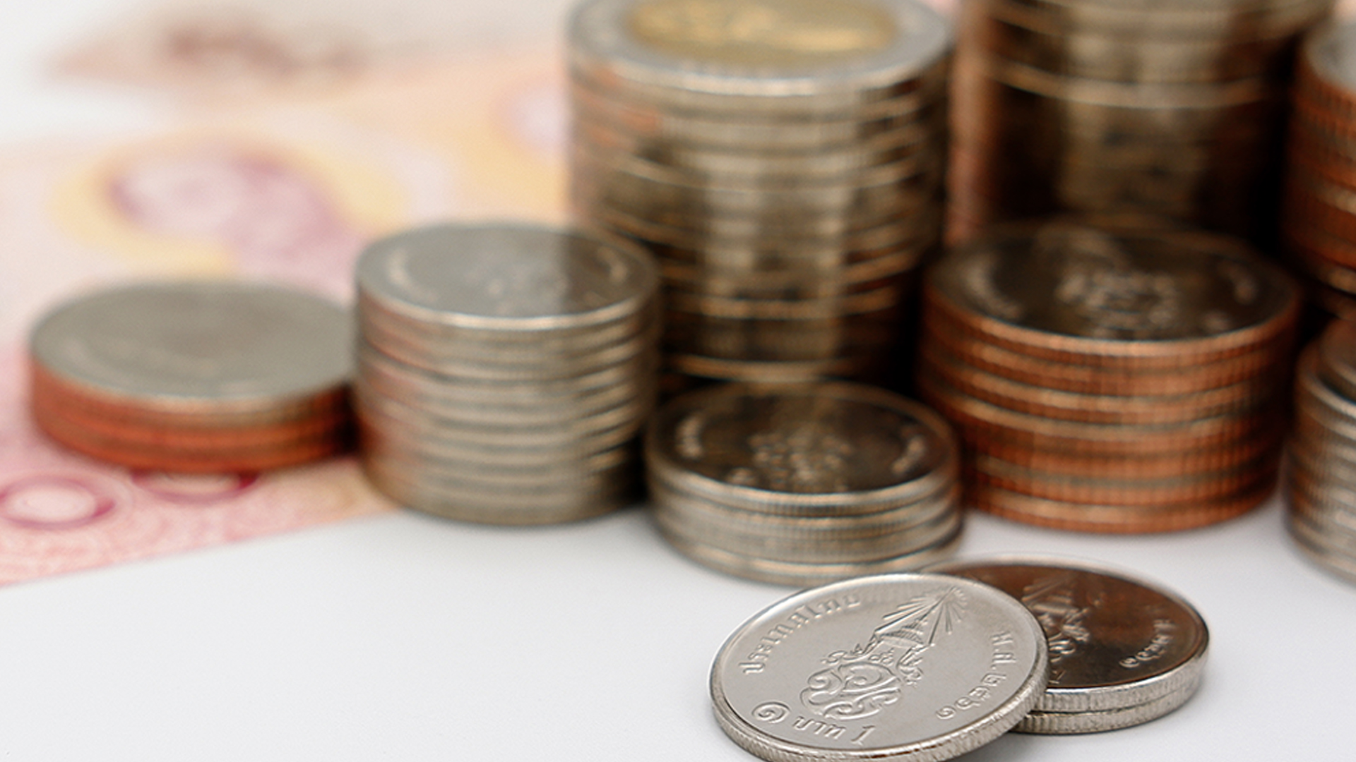 ดีลอยท์ คาดบริษัทในไทยขึ้น เงินเดือน น้อยลง ต่ำกว่าค่าเฉลี่ยในอดีต ต้นทุน-AI เศรษฐกิจยังไม่ฟื้นกดดัน คาดจ่ายโบนัสเฉลี่ย 2 เดือน ธุรกิจพลังงานจ่ายมากสุด 3 เดือน