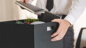 คนไทยสะท้อนปี 68 เป็นปีที่แย่และถดถอย วิจัยอิปซอสเผยเกือบ 30% ห่วงจะ ตกงาน ใน 6 เดือนหน้า มีเกินครึ่งไม่มั่นใจซื้อบ้าน และรถยนต์ สะเทือนถึงรู้สึกไม่ดีจะซื้อของใช้ในบ้านเพิ่มขึ้น