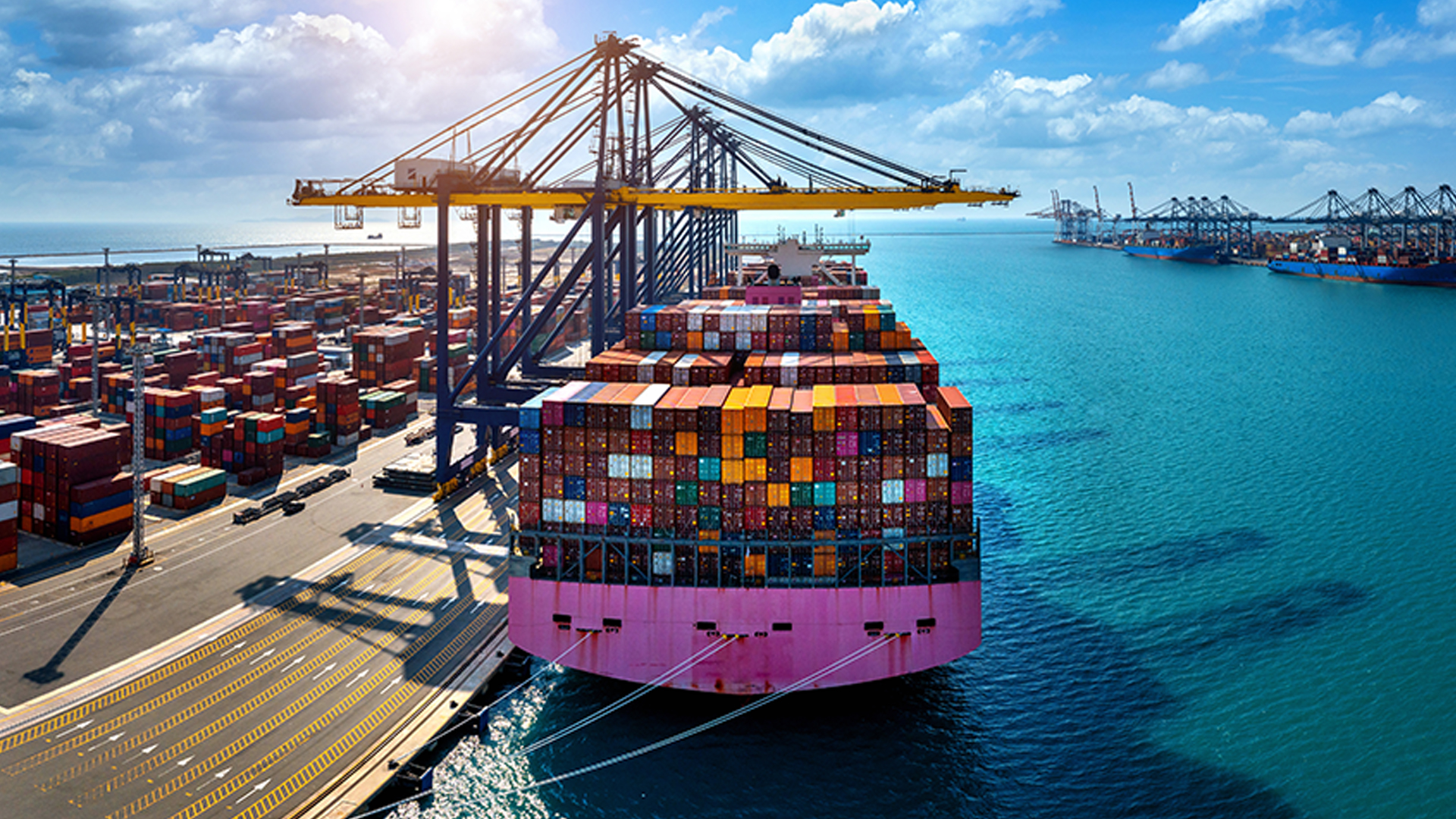 ส่งออก โตต่อเนื่อง 17 เดือน พยุง เศรษฐกิจไทย พ.ย. 68 การบริโภค ลงทุน ทรงตัว ท่องเที่ยวชะลอ จับตาผลมาตรการรัฐ เหตุปะทะชายแดนไทย-ก้มพูชา