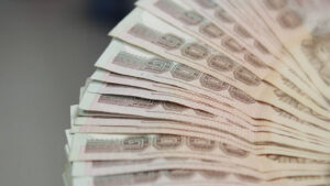 นักลงทุนมองข้ามมาตรการจัดการ เงินบาท ของคลัง แบงก์ชาติ และก.ล.ต. เปิดตลาดเงินบาทรับวันคริสต์มาสอีฟสุดแกร่งแตะ 31.05 บาท สูงสุดในกว่า 4 ปีถึง 3 วันติดกัน ทะยานกว่า 9% จากต้นปีนี้ ดอลลาร์ร่วงต่อเนื่อง ทองคำในเอเชียพุ่งทำนิวไฮของโลก