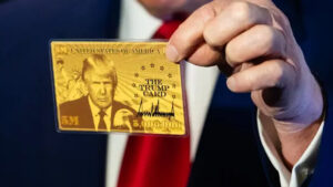 เปิดตัว บัตรทอง ทรัมป์ เป็นทางการจ่ายคนละ 32 ล้านบาท เร่งรัดให้วีซ่า อาศัยอยู่ในอเมริกานานกว่าปกติ จ่อเปิดตัวบัตรแพลตินัมทรัมป์ จ่ายคนละ 160 ล้านบาท