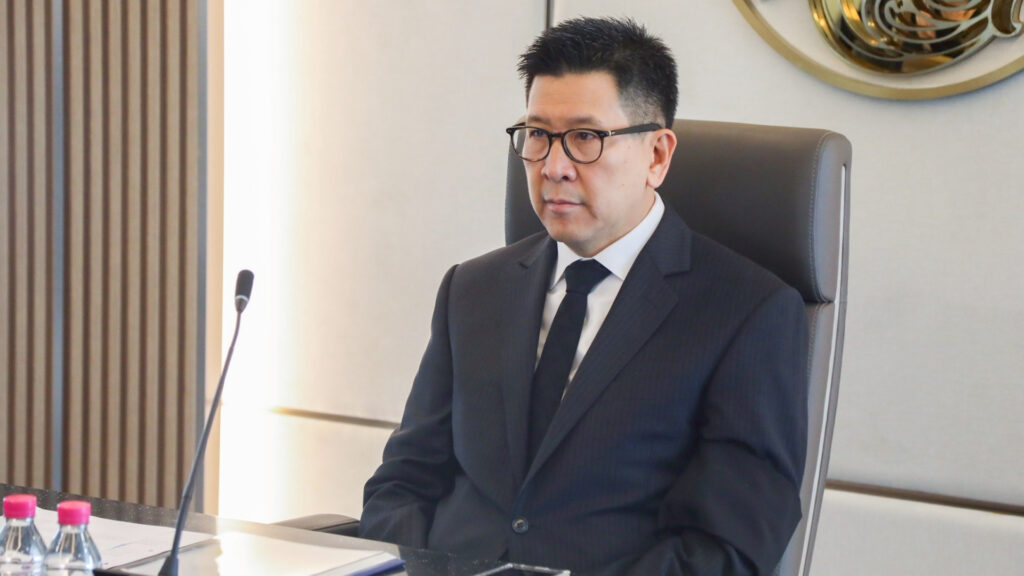 " เอกนิติ " ขอบคุณทีมเศรษฐกิจ รัฐ เอกชน ช่วยผลักดันนโยบาย Quick Big Win คลอดมาตรการ 5 เสาหลัก ได้เกือบครบตามเป้า ในเวลา 2 เดือนกว่า ภายใต้เวลามีจำกัด 